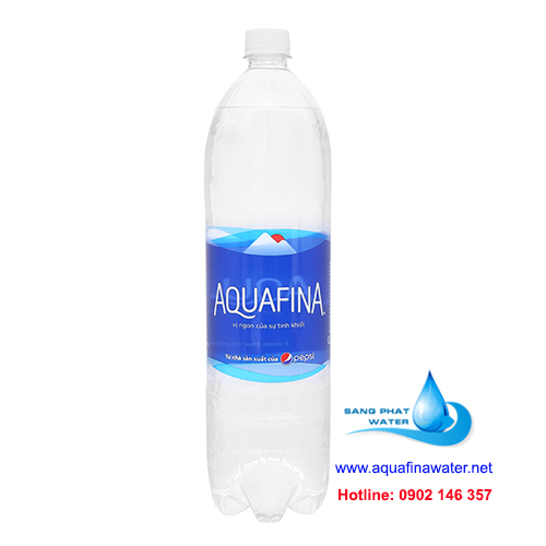 chai nước suối aquafina 1500ml