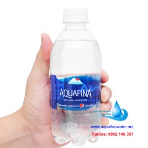 chai nước suối aquafina 355ml
