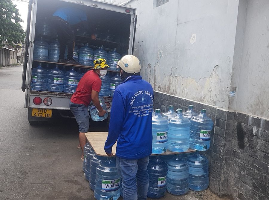 Đại lý giao nước uống huyện hóc môn uy tín